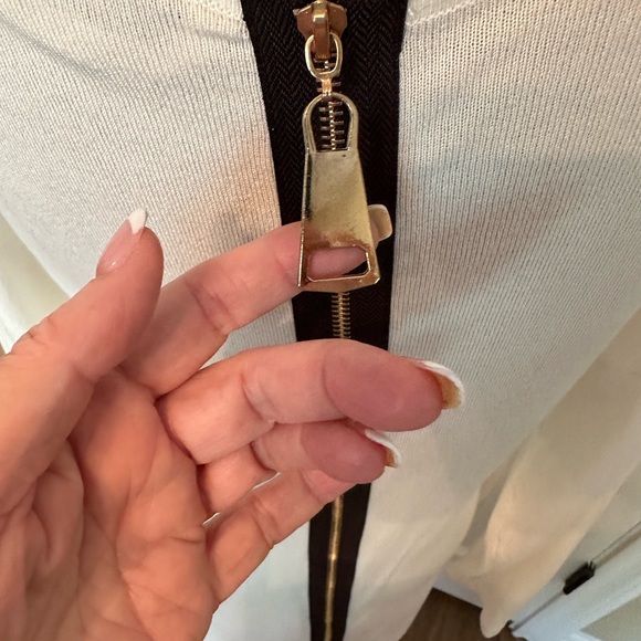 Soft Surroundings Margulies Longline Exposed Zipper Back Scoop Neck Sweater - Picture 4 of 4